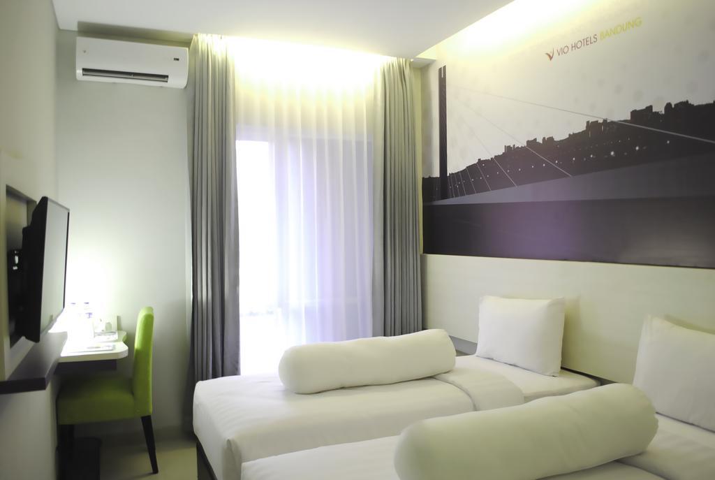 Vio Hotel Veteran Bandung Pokój zdjęcie