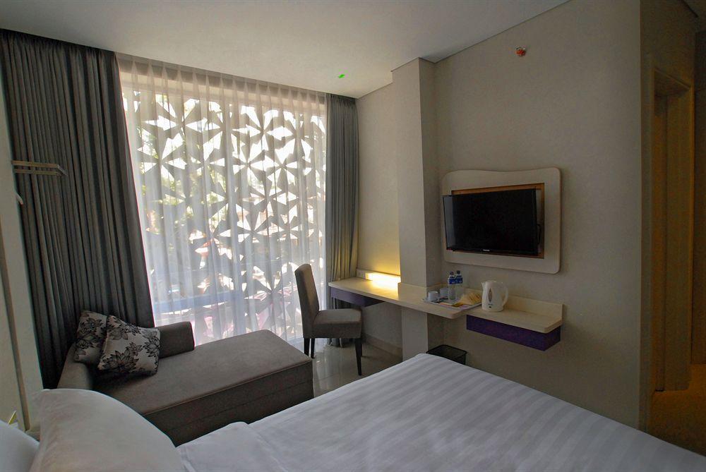 Vio Hotel Veteran Bandung Zewnętrze zdjęcie